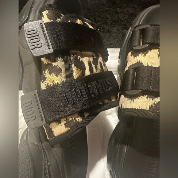 Authentic - CHRISTIAN DIOR Animal Print Grosgrain Trim Slides - Picture 2 of 10